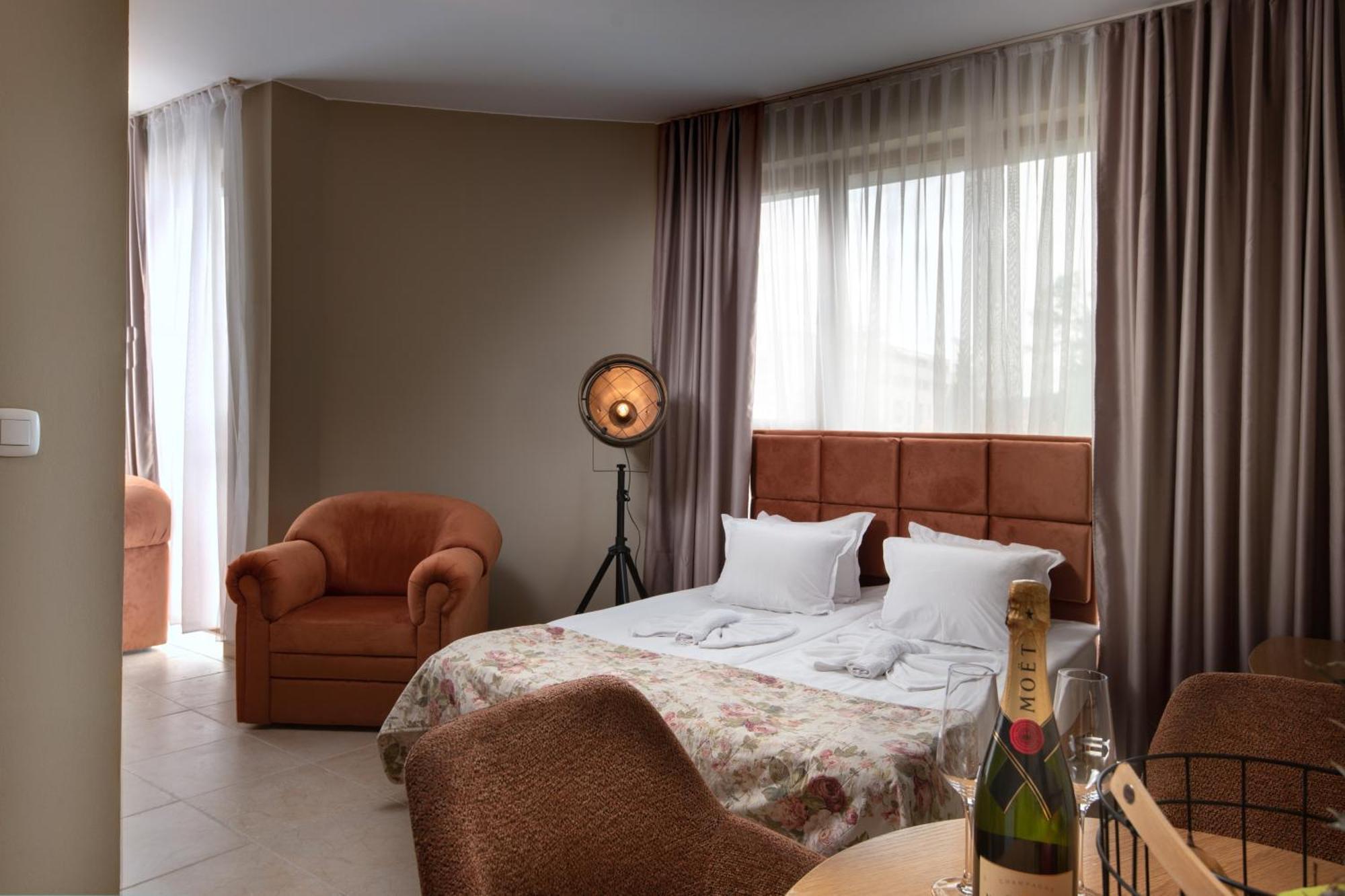 Hotel Avenue Sunny Beach Ngoại thất bức ảnh